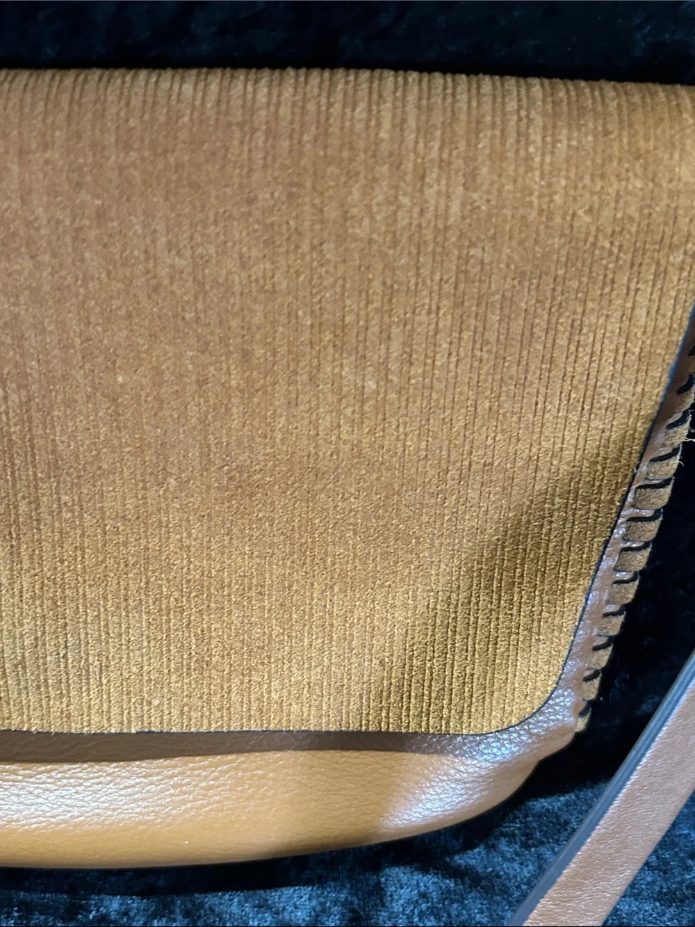Treasure & Bond- Sleek Mustard Crossbody Bag - Women's Shoulder Purse
